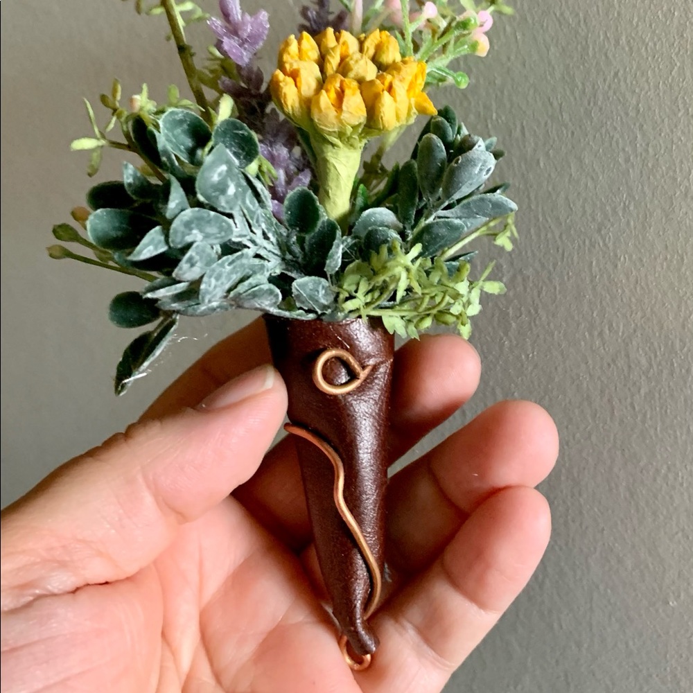 Wedding/Prom//Formal Occasion Boutonniere